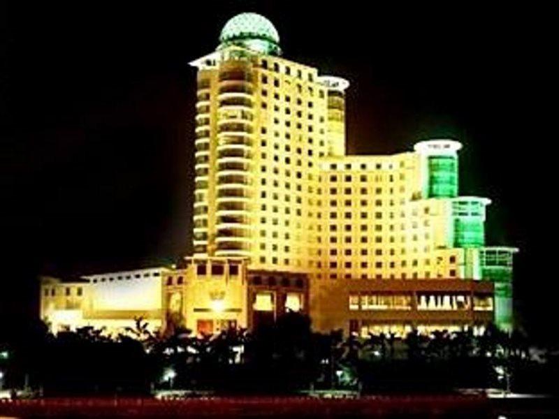 Guangxi Wharton International Hotel Nanning Exterior photo